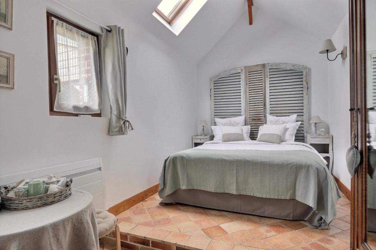 ボーヴェ La Parenthese Epicurienne Bed & Breakfast エクステリア 写真
